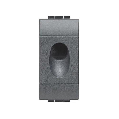 Tastă falsă LEGRAND cu ieșire cablu de 9 mm, din gama Living Light