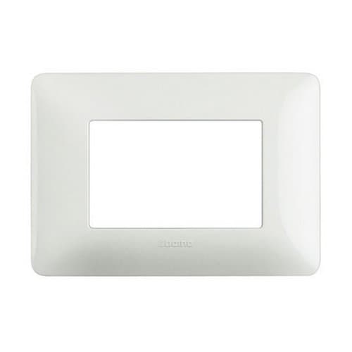 Rama modulară LEGRAND Matix, 3 module, alb