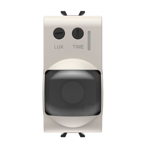 Detector de mișcare cu infraroșu GEWISS, bej satin, pentru control automat al luminii