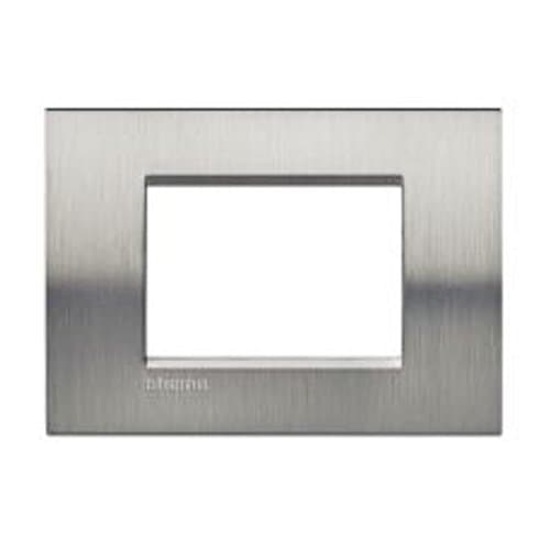 Ramă modulară LEGRAND Living Light, 3 module, oțel lucios
